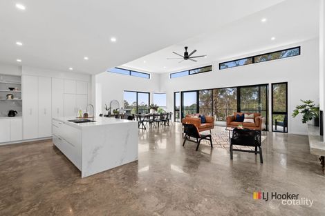 Property photo of 15 Kauzal Crescent Surf Beach NSW 2536