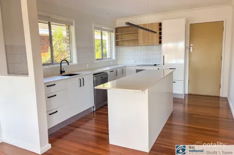 Property photo of 8 Gleeson Crescent Taree NSW 2430