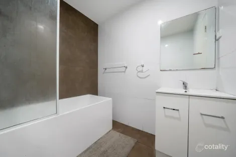 Property photo of 3/15-19 Toongabbie Road Toongabbie NSW 2146
