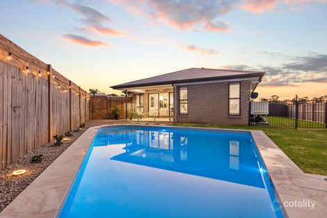 Property photo of 28 Scenic Drive Southside QLD 4570