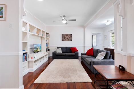 Property photo of 136 Dibar Street Wynnum QLD 4178