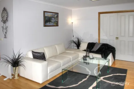 Property photo of 31 Foley Road Kingston TAS 7050