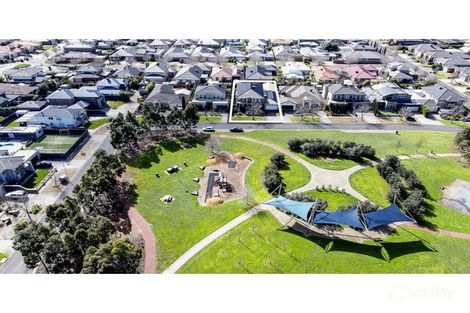 Property photo of 88 Taylors Hill Boulevard Taylors Hill VIC 3037