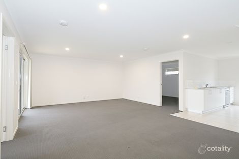 Property photo of 8A Paperbark Drive Forest Hill NSW 2651