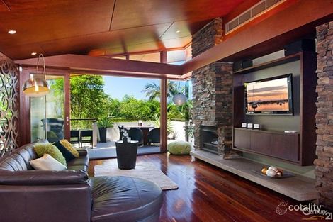 Property photo of 2/20 Weyba Street Sunshine Beach QLD 4567