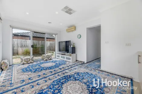 Property photo of 7 Pharaoh Drive Cranbourne VIC 3977