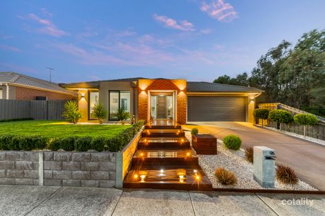 96 Manna Gum Dr, Pakenham, VIC 3810