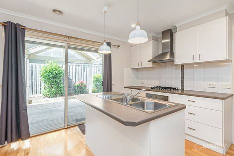 Property photo of 2/2 Stradbroke Road Boronia VIC 3155