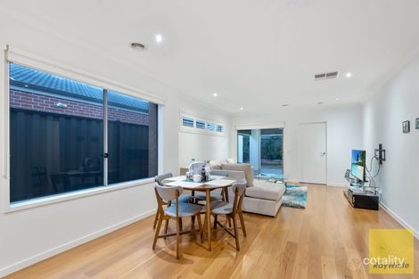 Property photo of 32 Elmhurst Road Truganina VIC 3029