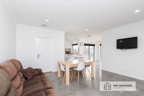 Property photo of 2 Luker Street Horsham VIC 3400
