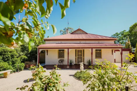 Property photo of 6 John Street Balaklava SA 5461