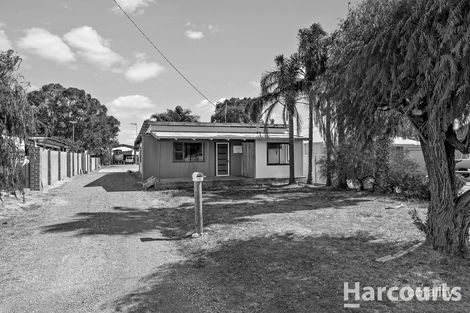 Property photo of 5 Yunderup Road South Yunderup WA 6208