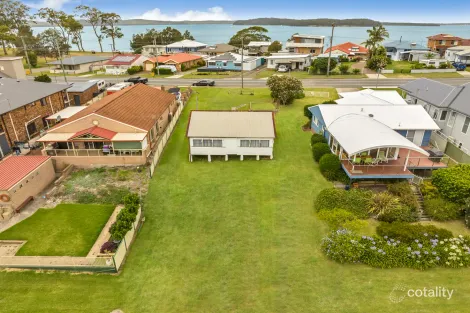 Property photo of 71 Dobell Drive Wangi Wangi NSW 2267