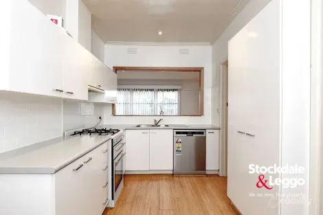 Property photo of 13 Station Road Oak Park VIC 3046