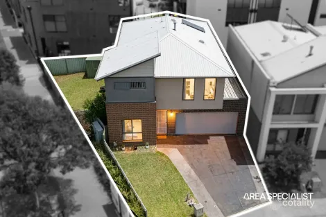 1/180 Henry Rd, Pakenham, VIC 3810