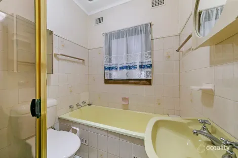 Property photo of 42 Glossop Street North St Marys NSW 2760