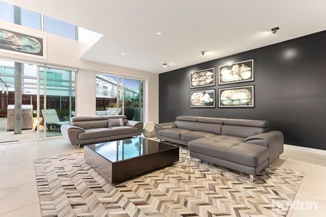 Property photo of 31/15 Beach Road Hampton VIC 3188