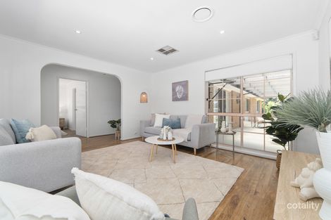 Property photo of 13 Cassowary Close Carrum Downs VIC 3201