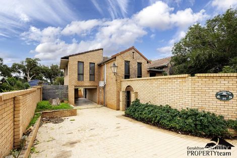 Property photo of 20 Elphick Avenue Bluff Point WA 6530