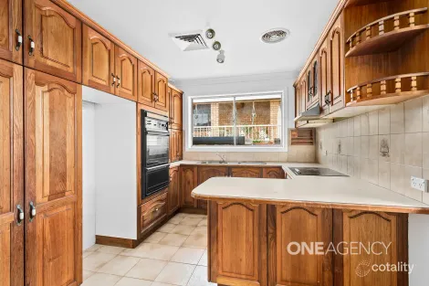 Property photo of 15 Reeves Way Dapto NSW 2530