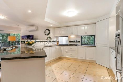 Property photo of 45 Lakeside Circuit Sinnamon Park QLD 4073