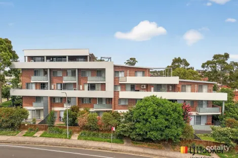 1/2 Kurrajong Rd, Casula, NSW 2170