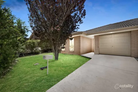 Property photo of 6 Dagmar Berne Street Macgregor ACT 2615