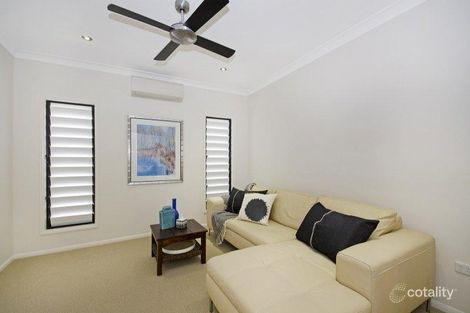 Property photo of 30 Barklya Street Mount Low QLD 4818