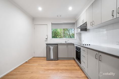 Property photo of 4/11 Dunolly Crescent Reservoir VIC 3073