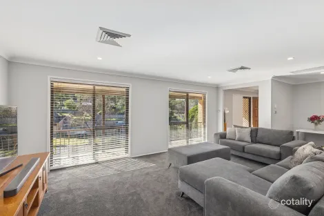 Property photo of 26 Fragar Avenue Wyoming NSW 2250