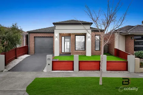17 Arlington Ave, Pakenham, VIC 3810