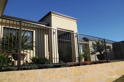 Property photo of 1 Arnold Link Australind WA 6233