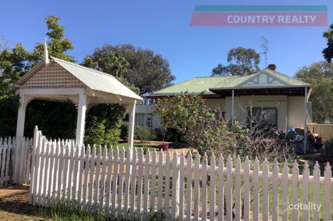 42 Broome Tce, Northam, WA 6401