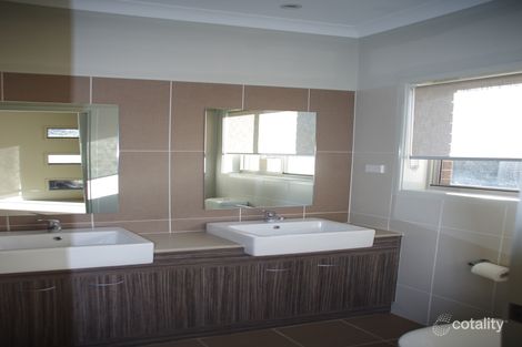 Property photo of 1 Hillside Terrace Cowra NSW 2794