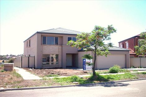 34 Dantum Gr, Braybrook, VIC 3019