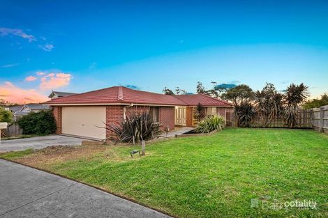 Property photo of 21 Richie Court Drouin VIC 3818