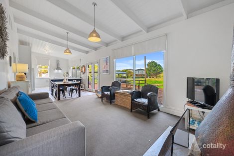Property photo of 5 Jupiter Boulevard Venus Bay VIC 3956