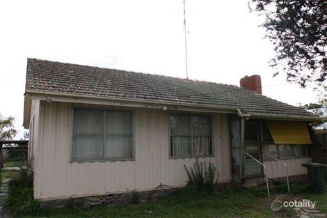 19 Banksia Rd, Wendouree, VIC 3355