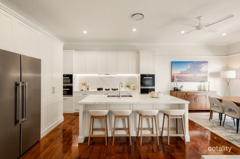 Property photo of 23 Lugg Street Bardon QLD 4065