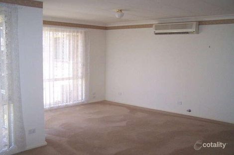 Property photo of 3 Mari Close Glenmore Park NSW 2745