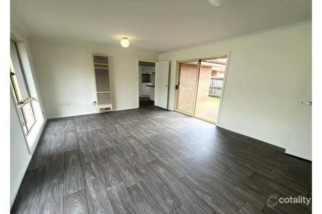 Property photo of 22 Paroo Court Wattle Grove NSW 2173