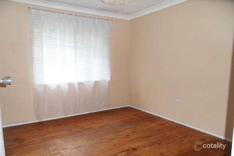 Property photo of 37 St James Avenue Berkeley Vale NSW 2261