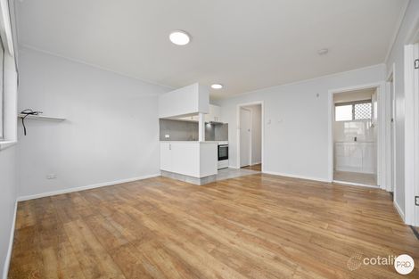 2/195 Scarborough St, Southport, QLD 4215