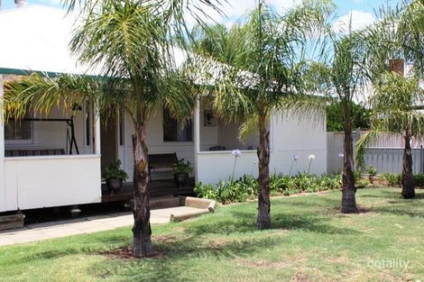 17 East St, Northam, WA 6401