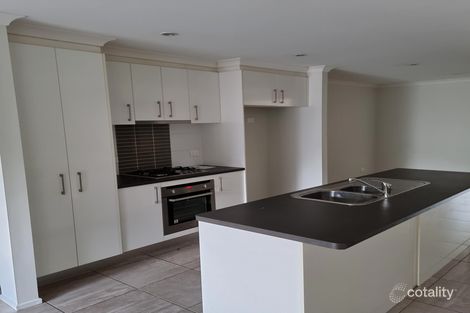 Property photo of 2/50 Lamington Drive Redbank Plains QLD 4301