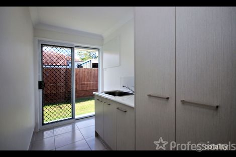 Property photo of 2A Heather Street Silkstone QLD 4304