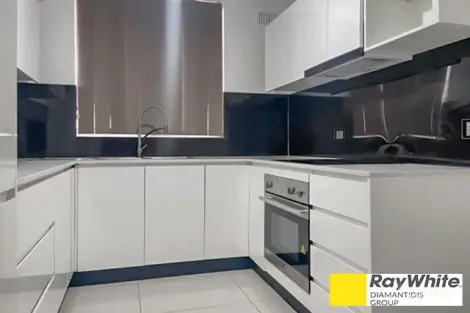 Property photo of 16/175-177 Derby Street Penrith NSW 2750