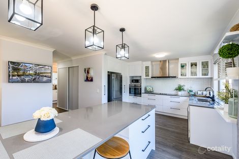 Property photo of 38 Christina Ryan Way Arundel QLD 4214