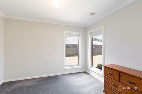 Property photo of 5B Colette Court Canadian VIC 3350
