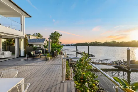 Property photo of 5401 Pebble Lane Hope Island QLD 4212